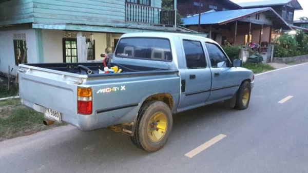 MITSUBISHI STRADA 2.5 ปี2547