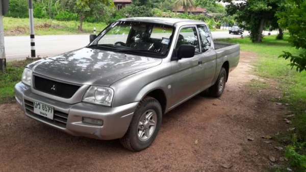 MITSUBISHI STRADA 2.5 ปี2547