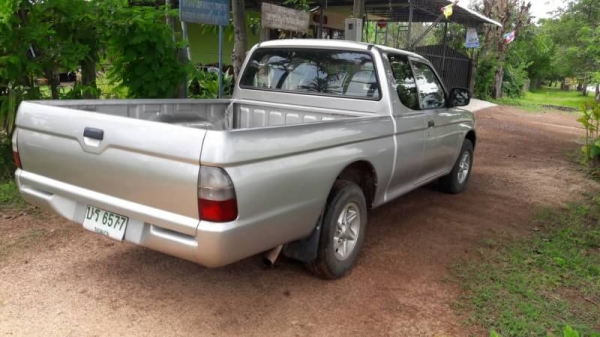 MITSUBISHI STRADA 2.5 ปี2547