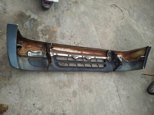 กันชนหน้า Toyota Surf 130 ตาเต็ม โครมเงา แท้ญี่ปุ่น กันชนหน้า Toyota Surf 130 ตาเต็ม โครมเงา แท้ญี่ปุ่น