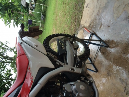 ขาย honda CRF250Lปี2013 เดิมๆสภาพดี พร้อมใช้งาน