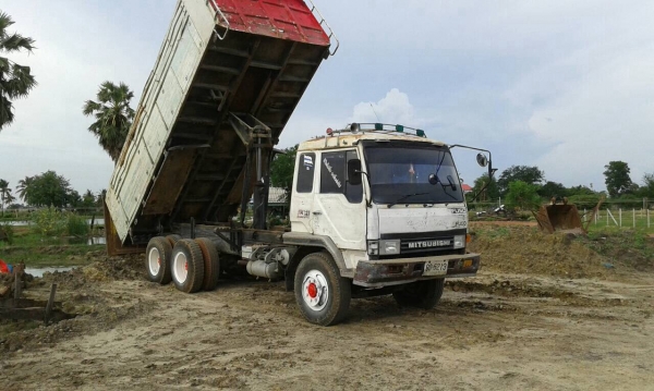 ขาย527-TCปี39สวยเดิมบางครัชชีสวยมากดั้มกะบะเนียมเครื่อง6D16 ขาย527-TCปี39สวยเดิมบางครัชชีสวยมากดั้มกะบะเนียมเครื่อง6D16