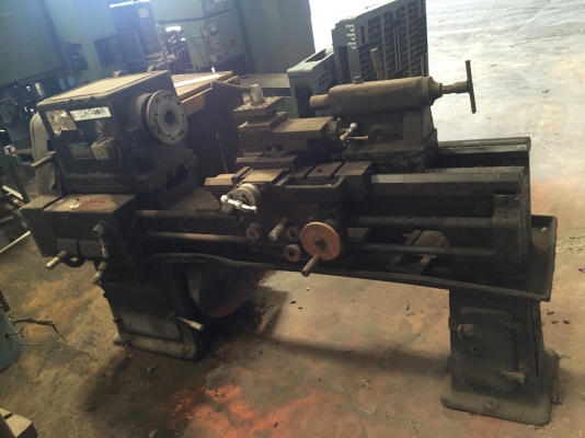 ขายเครื่องกลึง6ฟุต2เพลาสวิง800ใต้หวันสามจับถอดออกยังไม่ได้ใส่ราคาถูกๆ