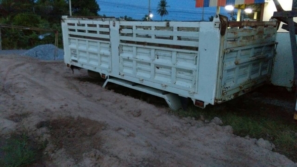 ขายกะบะดั้มพร้อมอุปกรณ์ครบชุด ขายกะบะดั้มพร้อมอุปกรณ์ครบชุด