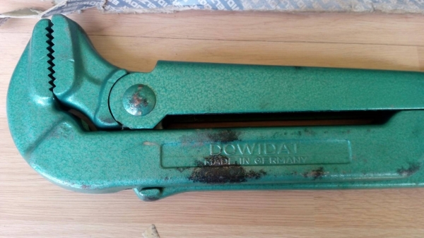 ขายคอม้าDOWIDAT Made in Germany. ขนาดปากจับ4"งานใหม่เก่าเก็บ ขายคอม้าDOWIDAT Made in Germany. ขนาดปากจับ4"งานใหม่เก่าเก็บ