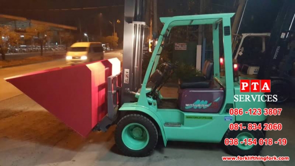 แหล่งรวมรถโฟล์คลิฟท์งาเทอิ้งค์ฟอร์คสำหรับตักยางก้อนยางพาราและยางถ้วยขี้ยาง081-8342060 แหล่งรวมรถโฟล์คลิฟท์งาเทอิ้งค์ฟอร์คสำหรับตักยางก้อนยางพาราและยางถ้วยขี้ยาง081-8342060