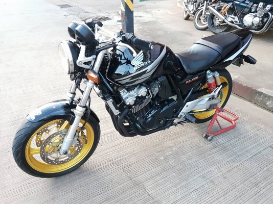 ขายคับ HONDA CB400 TECH1 ปี2000 เก็บงานมาใหม่สีสวย ท่อแต่ง แฮนด์บาร์ อินวอยส์ สรรพสามิตร ราคา 75500 บาท ส่งได้ทั่วไทยคับ สนใจติดต่อ 081-0578282 FACEBOOK ชาญณรงค์ ป๊อป ชัยอมฤต ไอดีไลน์ POPBIGBIKESAKON คับ สนใจรถสวย ถูก ดี ต้อง POP BIGBIKE SAKONNAKHON คลิปว