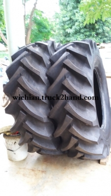 ขายแล้วครับ ยางหลังรถไถ 18.4-30/15-30 ติดรถมาขับวิ่งไปหน่อยเดียว ยางใหม่พร้อมยางใน ยี่ห้อไฟร์สโตน คู่ละ32,000บาท.