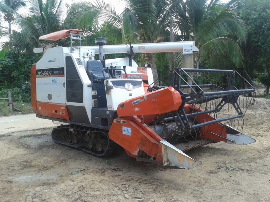 รถเกี้ยวDC68Gสวยๆๆเล่มทะเบียนพร้อม  ตู้เดินเงียบ เครื่องดี ยางแทรกดี ช่วงล่างสวย