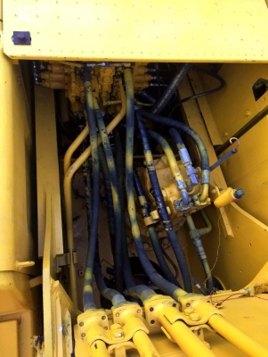 ขายรถแม็คโค สนใจติดต่อ 086-324-1992 ขายรถแม็คโค สนใจติดต่อ 086-324-1992