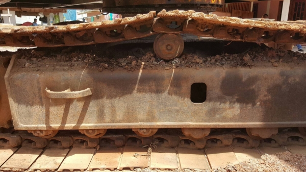 ขาย แบคโฮ KOMATSU PC100-2 เอกสารใบอินวอยซ์ เครื่องดี เอวแน่น ปั้มดี มีบูทสลักหลวมนิดหน่อย ราคาคุยกันได้ครับ