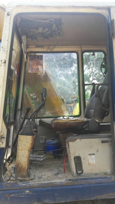 KOMATSU PC 120-5 KOMATSU PC 120-5