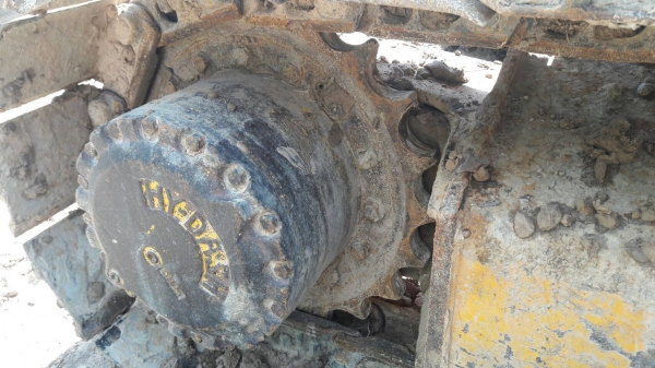 KOMATSU PC 120-5 KOMATSU PC 120-5