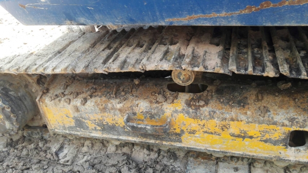 KOMATSU PC 120-5 KOMATSU PC 120-5