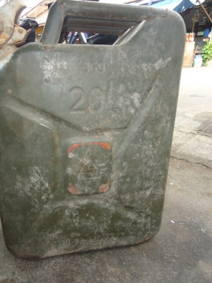 ถังน้ำมันรถ Jeep