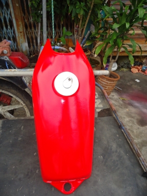 ถังน้ำมัน Yamaha DT100