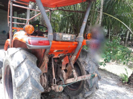 รถไถ KUBOTA 3608 ( รถทำงาน 4,8xx กว่า ซม. ) สนใจติดต่อ 081 - 6079515 รถไถ KUBOTA 3608 ( รถทำงาน 4,8xx กว่า ซม. ) สนใจติดต่อ 081 - 6079515