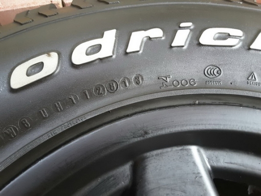 Max + BF All USA. 265/75/16 ปี13 สวยๆ 1ชุด