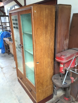 ขายเหมาตู้ไม้สัก 3 ตู้