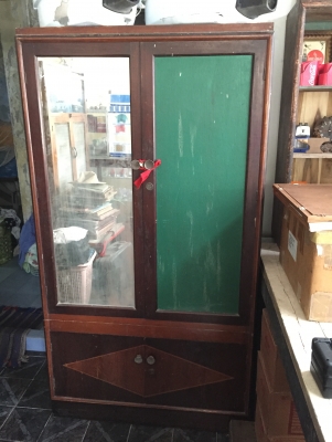 ขายเหมาตู้ไม้สัก 3 ตู้