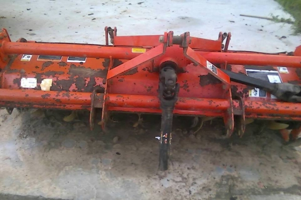 ขายรถไถ KUBOTA L3408 อุปกรณ์ ดันหน้า ผานหลัง โรตารี่ เครื่องดี ช่วงล่างแน่น รถสวยสภาพพร้อมใช้งาน เอกสารเล่มทะเบียนพร้อมโอน สนใจโทร 090-8588220คุณนะ 093-3258446คุณบิว หรือเข้าดูสินค้าอื่นๆได้ที่ www.narong2truck.com หรือ www.truck.in.th/498 หรือเพจFacebook ขายรถไถ KUBOTA L3408 อุปกรณ์ ดันหน้า ผานหลัง โรตารี่ เครื่องดี ช่วงล่างแน่น รถสวยสภาพพร้อมใช้งาน เอกสารเล่มทะเบียนพร้อมโอน สนใจโทร 090-8588220คุณนะ 093-3258446คุณบิว หรือเข้าดูสินค้าอื่นๆได้ที่ www.narong2truck.com หรือ www.truck.in.th/498 หรือเพจFacebook