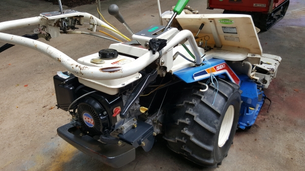 รถเกี่ยวข้าวเดินตาม 2 แถว รหัสสินค้า A1-10