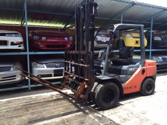 ขายรถโฟลคลิฟท์ TOYOTA 52-8FD30 ,เกียร์ออโต, เครื่องยนต์ดีเซล 3Z ,งาเทปรับคว่ำ-หงายเทได้ , เสายกสูง 4 เมตร ,ล้อหน้าคู่ , รถนำเข้าจากญี่ปุ่น 100\% ขายรถโฟลคลิฟท์ TOYOTA 52-8FD30 ,เกียร์ออโต, เครื่องยนต์ดีเซล 3Z ,งาเทปรับคว่ำ-หงายเทได้ , เสายกสูง 4 เมตร ,ล้อหน้าคู่ , รถนำเข้าจากญี่ปุ่น 100\%