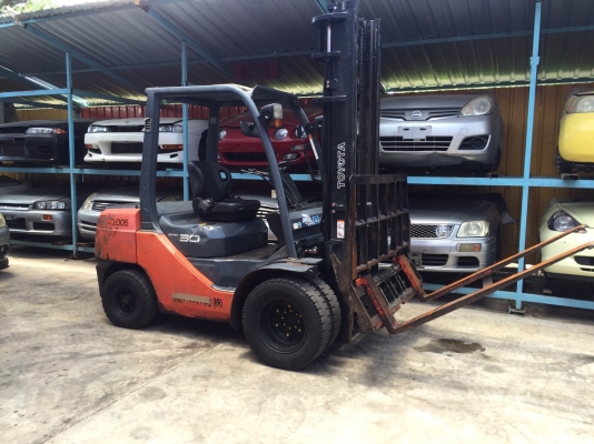 ขายรถโฟลคลิฟท์ TOYOTA 52-8FD30 ,เกียร์ออโต, เครื่องยนต์ดีเซล 3Z ,งาเทปรับคว่ำ-หงายเทได้ , เสายกสูง 4 เมตร ,ล้อหน้าคู่ , รถนำเข้าจากญี่ปุ่น 100\% ขายรถโฟลคลิฟท์ TOYOTA 52-8FD30 ,เกียร์ออโต, เครื่องยนต์ดีเซล 3Z ,งาเทปรับคว่ำ-หงายเทได้ , เสายกสูง 4 เมตร ,ล้อหน้าคู่ , รถนำเข้าจากญี่ปุ่น 100\%