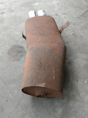 ท่อไอเสียหม้อพักท้ายปลายแสตนเลสBMW 318I E36 500บาท อยู่ดอนเมือง TEL0890671028 IDline0890671028