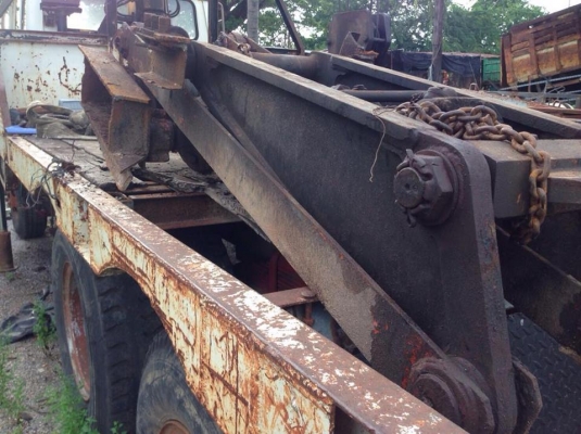 ขายกระบอกดั้ม 6 ตัน สภาพสวย พร้อมปั้ม