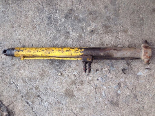 กระบอกไฮโดริก ยิงหางเทเลอร์  ขายถูก