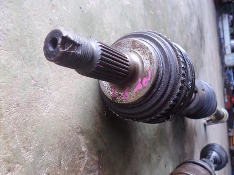 เพลาขับทั้งเส้น HONDA K20A ใส่ CIVIC FD2.0 และ CRV G2 สถาพดี