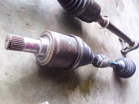 เพลาขับทั้งเส้น HONDA K20A ใส่ CIVIC FD2.0 และ CRV G2 สถาพดี