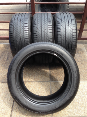 ยาง Michelin รุ่น3st 225 50 17 ปลายปี14 ดอกเต็ม เนื้อนิ่ม ใช้กันยาว ราคาไม่แพง