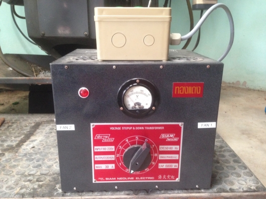 ขายหม้อเพิ่มไฟ ของ สยาม นิออน ขนาด110 /220 โวลท์ 30 แอมป์ 4000 บาท