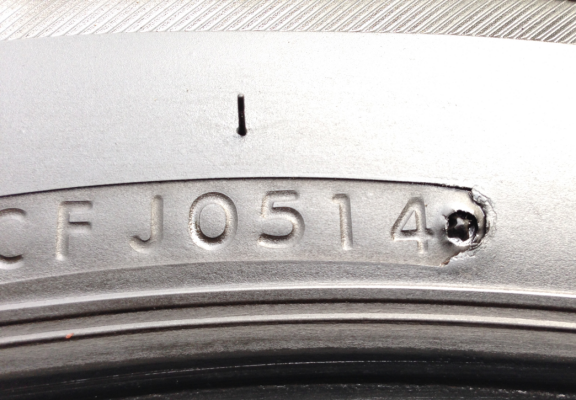 ยาง Bridgestone 265 65 17 ปี14 ดอกเยอะ ไม่มีปะ ราคาไม่แพง