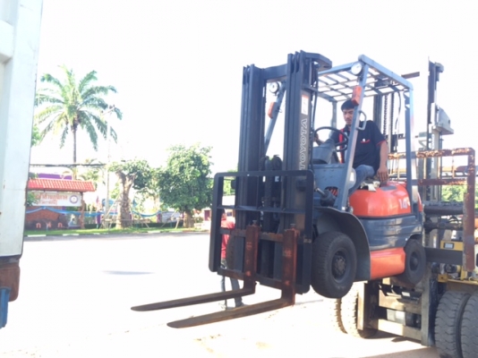 ขายรถโฟลคลิฟท์ TOYOTA 6FD14 , เสา FULL FREE 4 เมตร, เครื่องยนต์ดีเซล 1DZ ,, รถสีเดิมจากญี่ปุ่น นำเข้าแท้ญี่ปุ่น 100\% ขายรถโฟลคลิฟท์ TOYOTA 6FD14 , เสา FULL FREE 4 เมตร, เครื่องยนต์ดีเซล 1DZ ,, รถสีเดิมจากญี่ปุ่น นำเข้าแท้ญี่ปุ่น 100\%