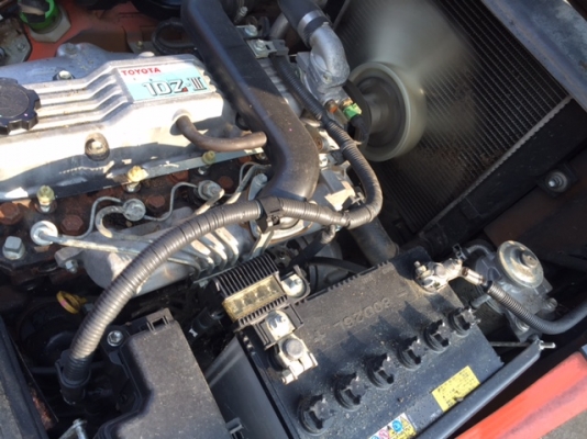 ขายรถโฟลคลิฟท์ TOYOTA 8FD20 ( มีเวท 2.5 เปลี่ยนให้ ) ,รถพันกว่าชั่วโมง, เครื่องยนต์ดีเซล 1DZ-III , เสายกสูง 7 เมตร , รถนำเข้าจากญี่ปุ่น 100\%