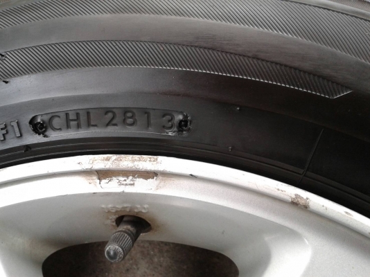 ขอบ16นิ้ว6รู อีสุ พร้อมยาง สวยๆ 4 ล้อ ราคา 5900 บาท