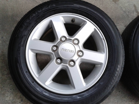 ขอบ16นิ้ว6รู อีสุ พร้อมยาง สวยๆ 4 ล้อ ราคา 5900 บาท