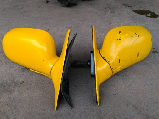 กระจกข้างโตโยต้าโคโรร่า AE110 111 112 ปรับมือ  600บาท อยู่ดอนเมือง TEL0890671028 IDline0890671028