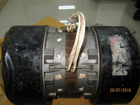 พัดลมหอยโข่ง หรือโบวเวอร์ (blower Mortor) Made in Japan ใช้ไฟ 200-240 v