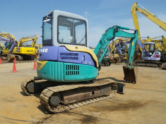 Komatsu PC45MR-1 ตู้เก๋ง เก่าญี่ปุ่น  แทรคเหล็ก รถสวย สภาพดี
