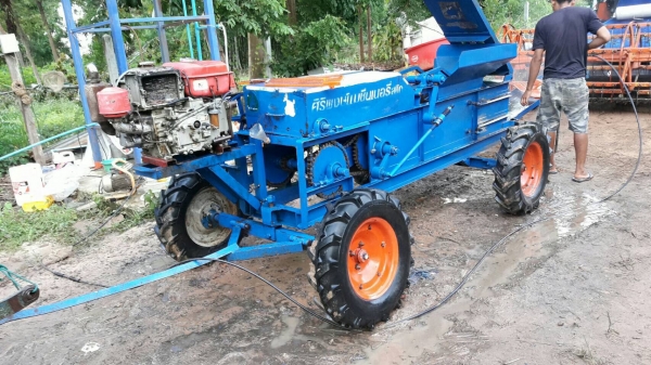 83.000บาท ขายเหมา 3รายการครับ รถไถ L2201. 4WD+เครื่องอัดฟางใหม่ +เทรนเลอร์ลาก. ผาน5คราด 83.000บาท ขายเหมา 3รายการครับ รถไถ L2201. 4WD+เครื่องอัดฟางใหม่ +เทรนเลอร์ลาก. ผาน5คราด