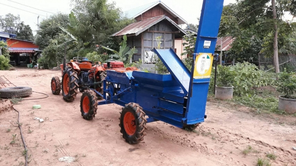 83.000บาท ขายเหมา 3รายการครับ รถไถ L2201. 4WD+เครื่องอัดฟางใหม่ +เทรนเลอร์ลาก. ผาน5คราด 83.000บาท ขายเหมา 3รายการครับ รถไถ L2201. 4WD+เครื่องอัดฟางใหม่ +เทรนเลอร์ลาก. ผาน5คราด