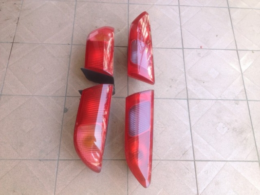 ไฟท้าย ALFA ROMEO 156 ครบชุดเก่าญี่ปุ่นเเท้สภาพสวย