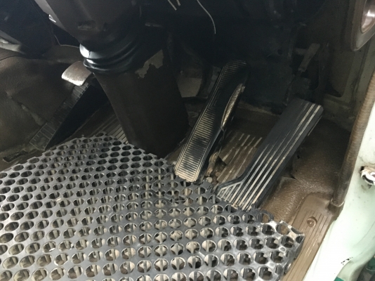 ขายหัวเก๋ง Hino 3ใบปัด นำเข้าจากญึ่ปุ่น ราคาถูกๆ สนใจติดต่อ 081-948-5494