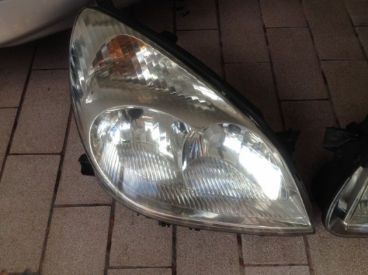 ไฟหน้า CITROEN C5 เก่าญี่ปุ่นเเท้สภาพสวยคู่ละ