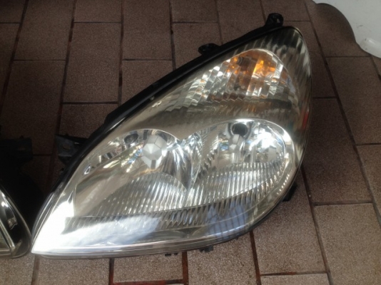 ไฟหน้า CITROEN C5 เก่าญี่ปุ่นเเท้สภาพสวยคู่ละ