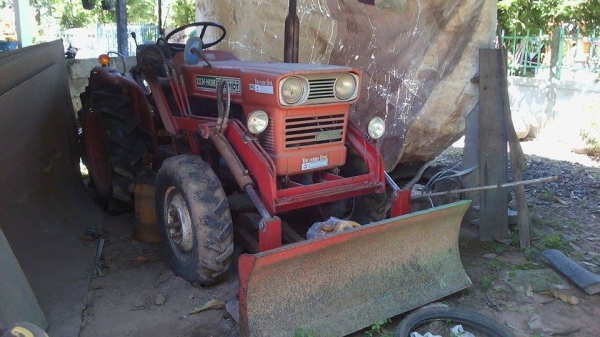 ขายคูโบต้า รุ่น Zen noh ZL2201 3 สูบ เครื่องดี สวยๆๆ 2เพลา (เพลากลาง)